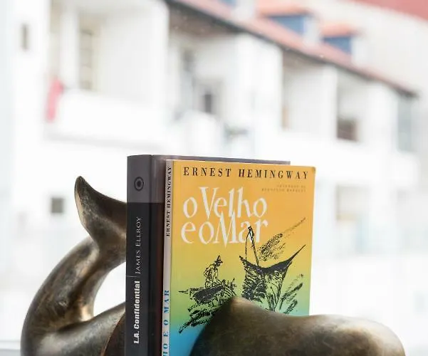 Casa Da Luz - Lighthouse Of