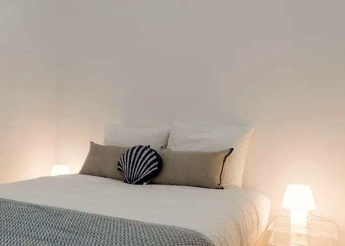 Casa Da Luz - Lighthouse Of