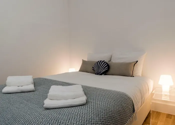 Casa Da Luz - Lighthouse Of