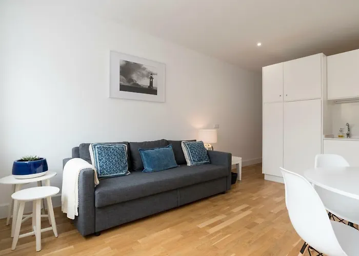 Casa Da Luz - Lighthouse Of Oporto